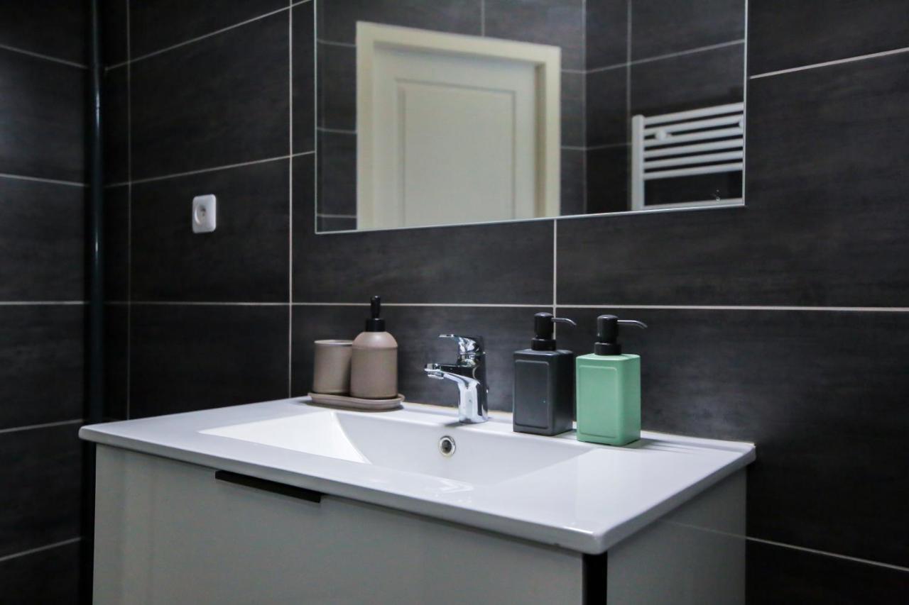 شقة Le Zebre, T1 Hypercentre Chic Et Cosy, Wifi Par Sovalfi سانت إتيان المظهر الخارجي الصورة